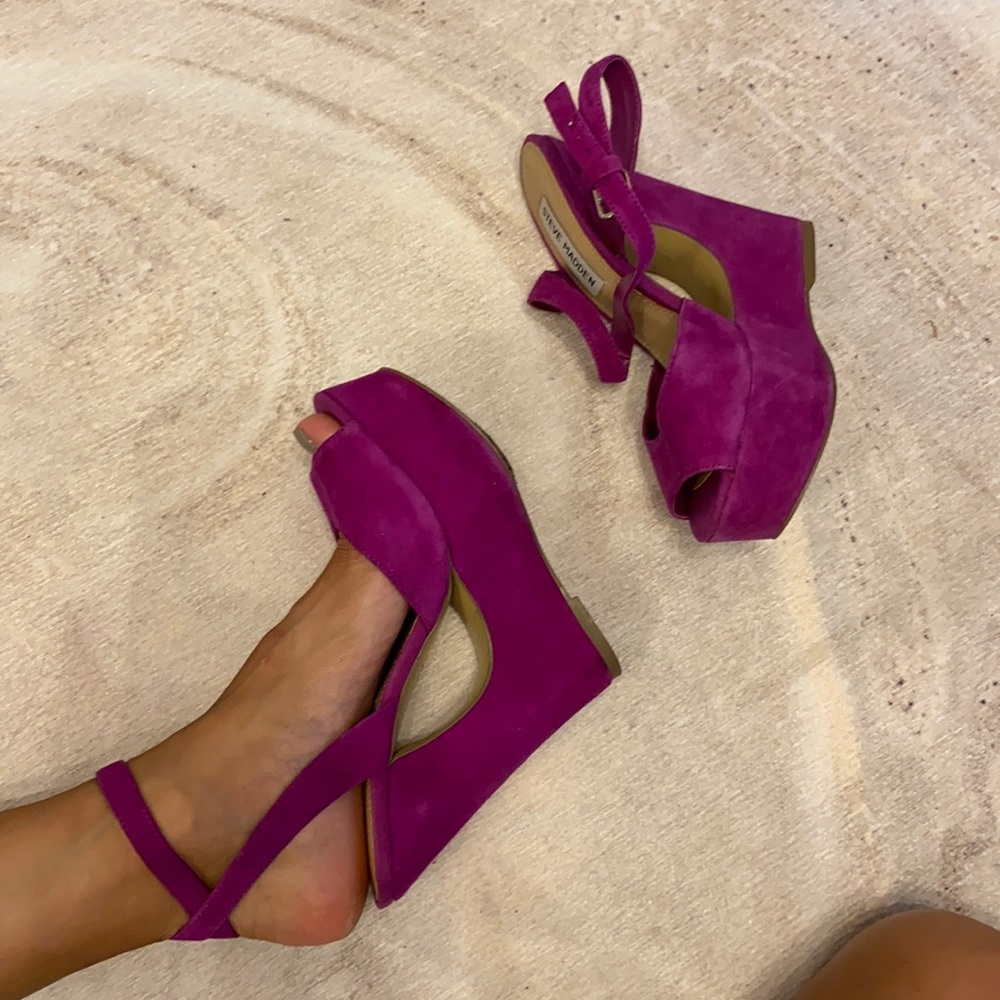 Art Deco cutout wedges Steve Madden
